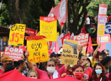 Contra a fome, a inflação e a corrupção, brasileiros ocuparam as ruas do país